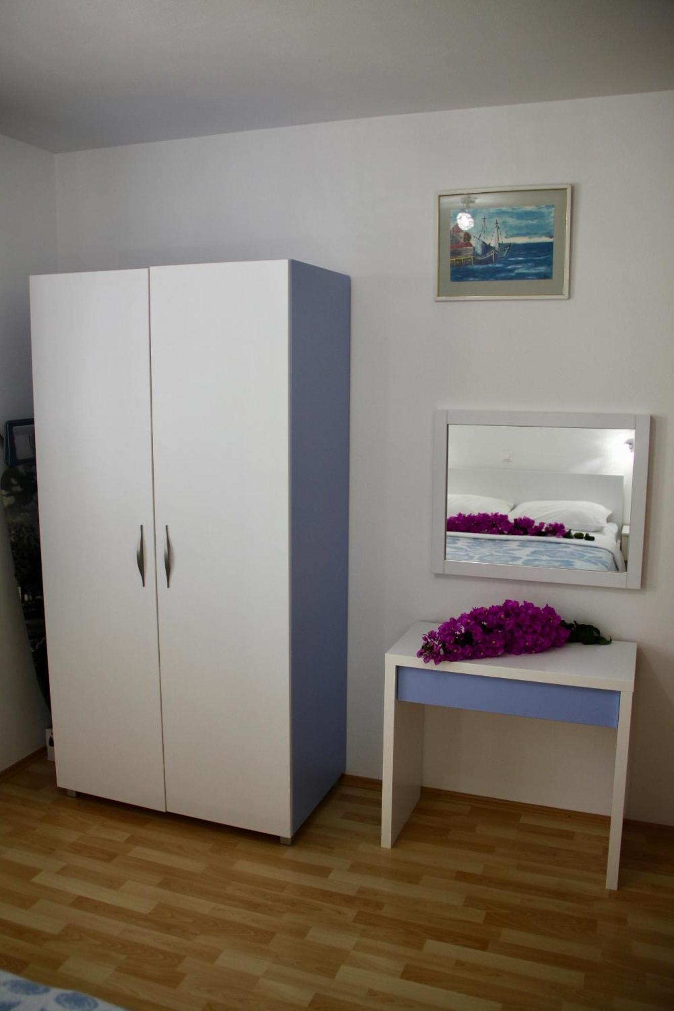 Apartments By The Sea Kneza, Korcula - 9166 Pupnat Rum bild